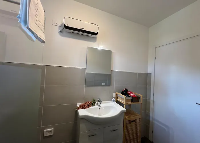 Urban Loft - Parcheggio Privato Комо