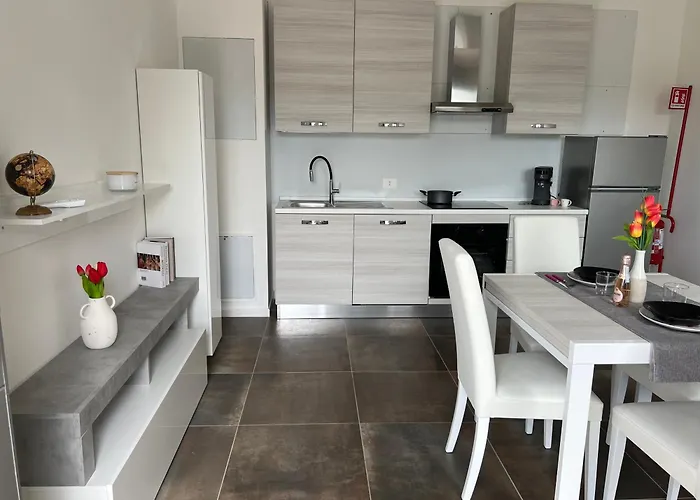 Urban Loft - Parcheggio Privato Комо