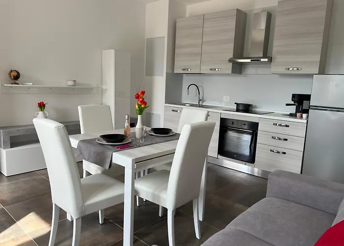 Urban Loft - Parcheggio Privato Apartmán *