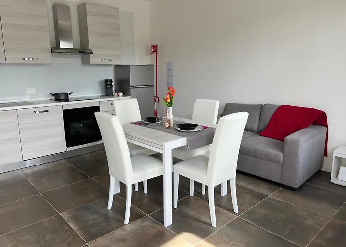 Urban Loft - Parcheggio Privato Apartmán